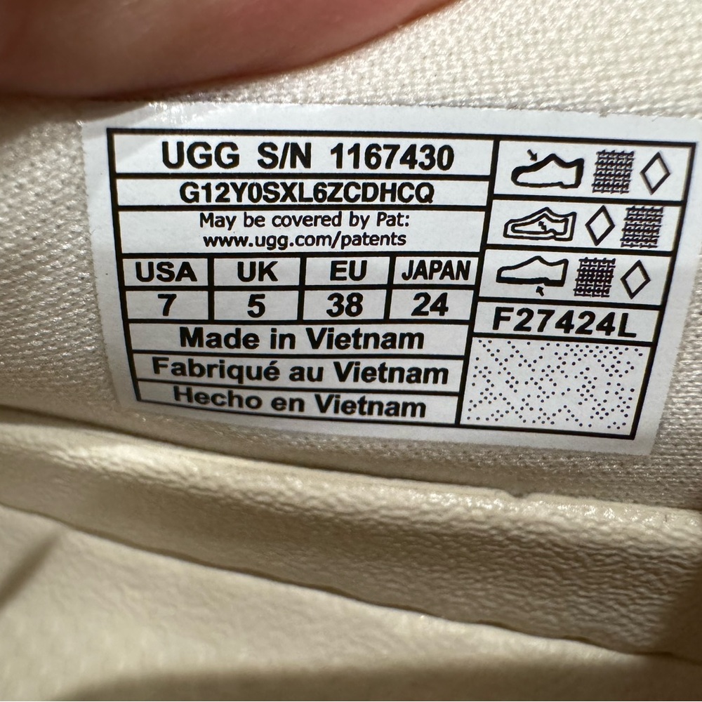UGG Cream Triple-Strap Goldenglow Platform Sandals, size 7 - Picture 10 of 10